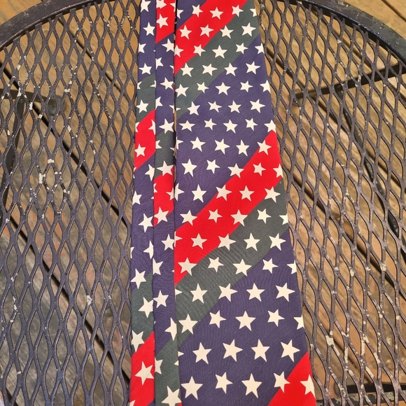 Structure Men’s Patriotic Silk Neck Tie - Picture 3 of 7
